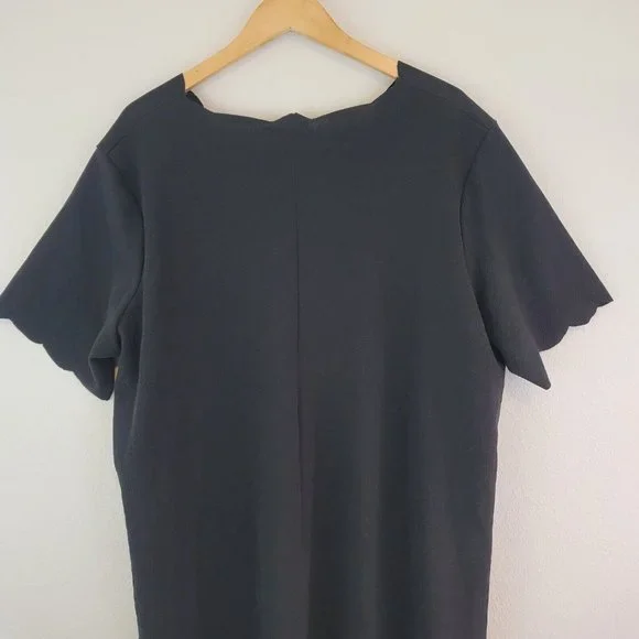 Boohoo Womens Size 22 Scallop Edge V Neck Black Shift Short Dress Tunic Stretch - Picture 7 of 11